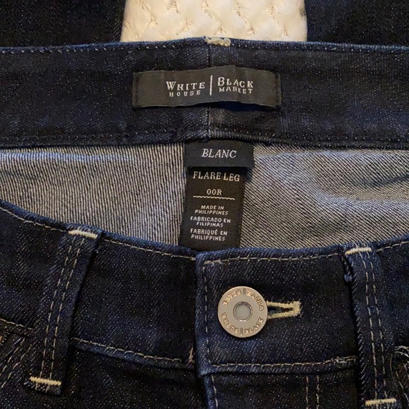 White House Black Market flare jeans - Picture 4 of 11